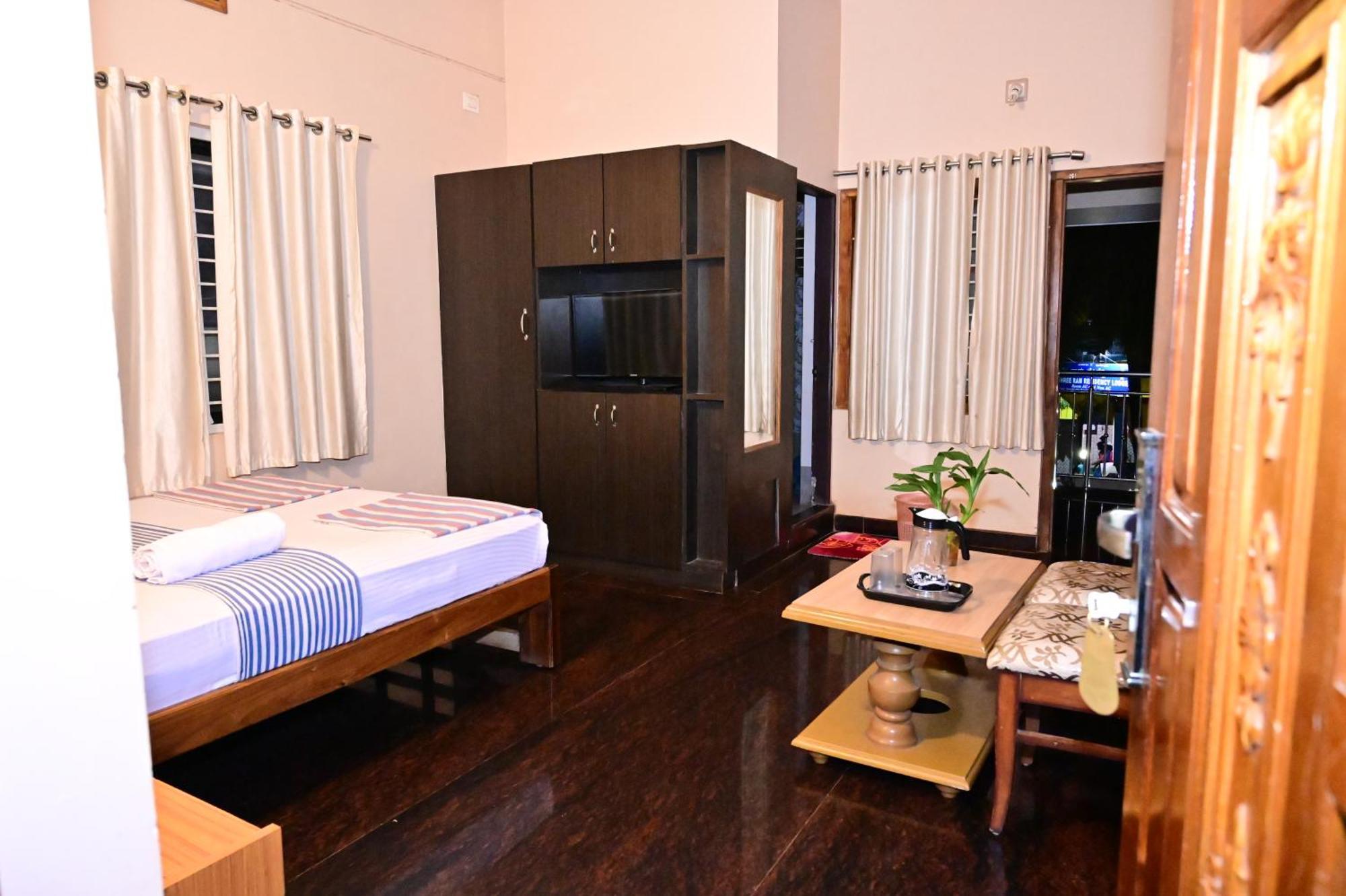 Jaya Paradise Māvalli Exterior foto